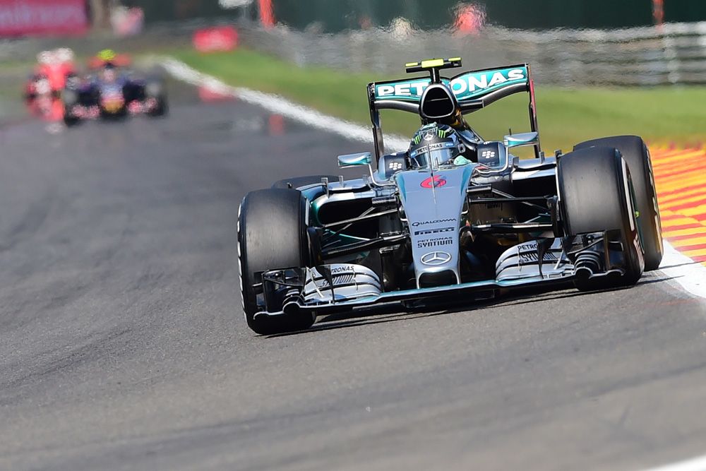 F1: Szenzációs eredmény a Lotusnál 4