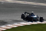 F1: Rosberg a rajtban bízik 36