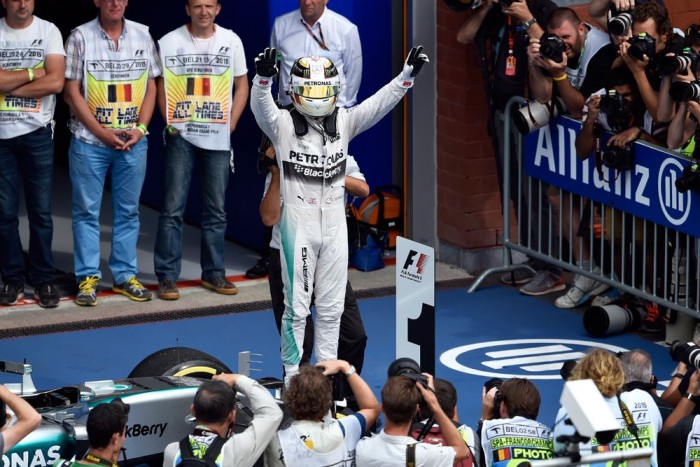F1: Grosjean végigsírta az utolsó kört 2 F1: Grosjean végigsírta az utolsó kört 2