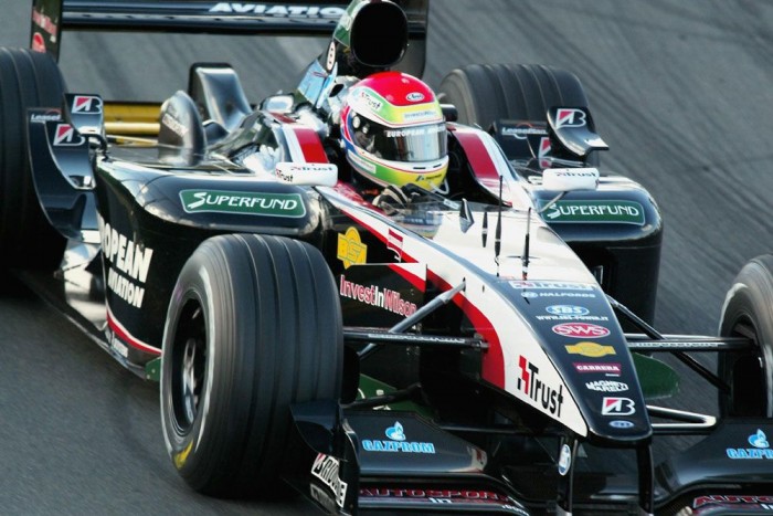 Belehalt sérüléseibe a volt F1-es versenyző 4