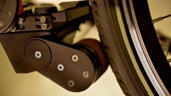 Elektromos segédmotor a bringára