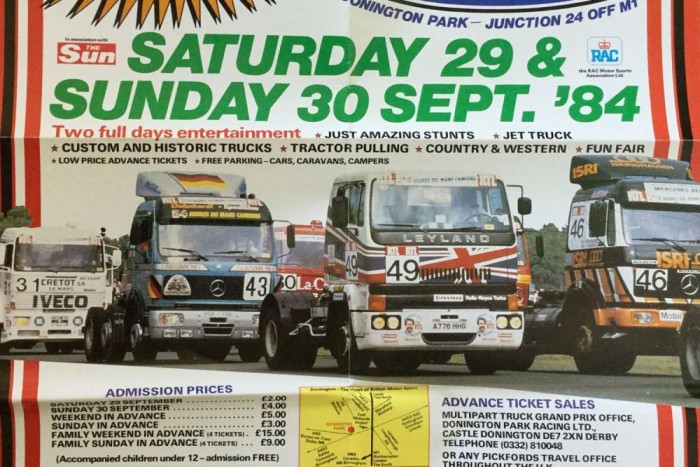 Nem rombolták le a kamionok a Hungaroringet 2 Frankl András szervezte az angliai futamokat, így jutott el a sorozat a Hungaroringre. A képen az 1984-es Doningtoni Park-i verseny plakátja