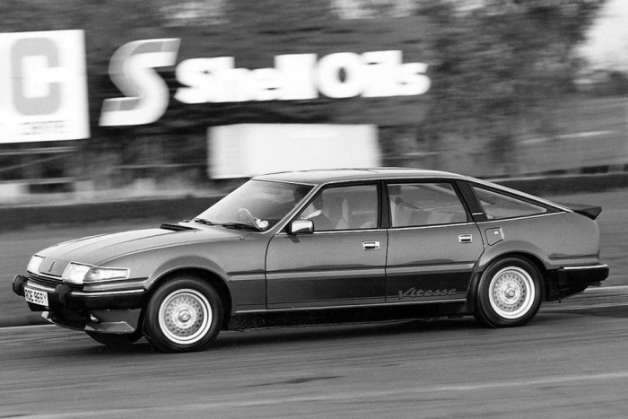 Nem rombolták le a kamionok a Hungaroringet 8 | Vezess Nyolchengeres Rover 3500 lett a felvezetőautó, de ez sem volt elég gyors