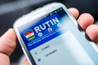 A mobilodon szól a rendőrség, ha baleset történik