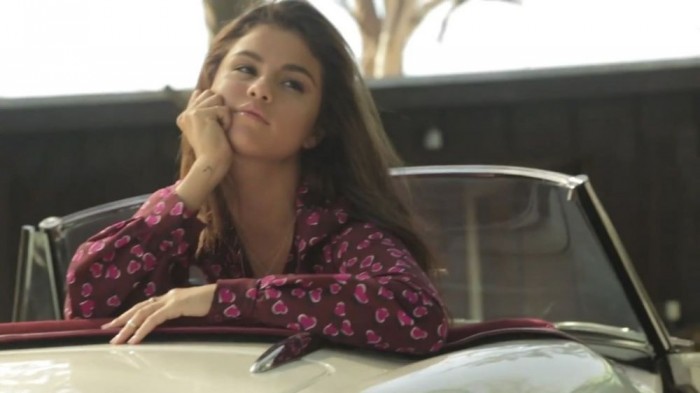 Zsibbasztóan csábító csajok, akikkel lemennél Alfába 12