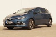 Toyota Auris, 2016