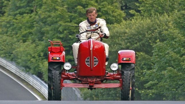 Walter Röhrl és a Porsche csúcsra járatja a német humort