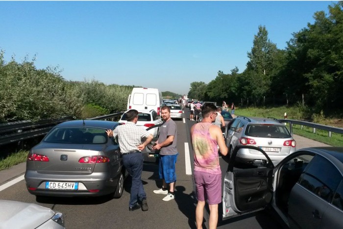 Hatalmas baleset az M5-ösön – fotók (FRISSÍTVE)