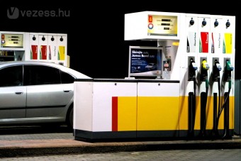 Fordulat: drágulnak az üzemanyagok