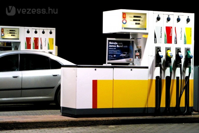 Fordulat: drágulnak az üzemanyagok