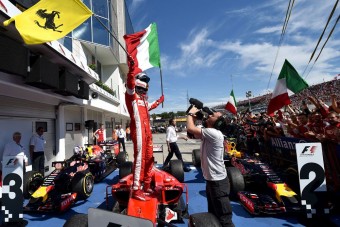 F1: A régiek munkájából él a Ferrari?