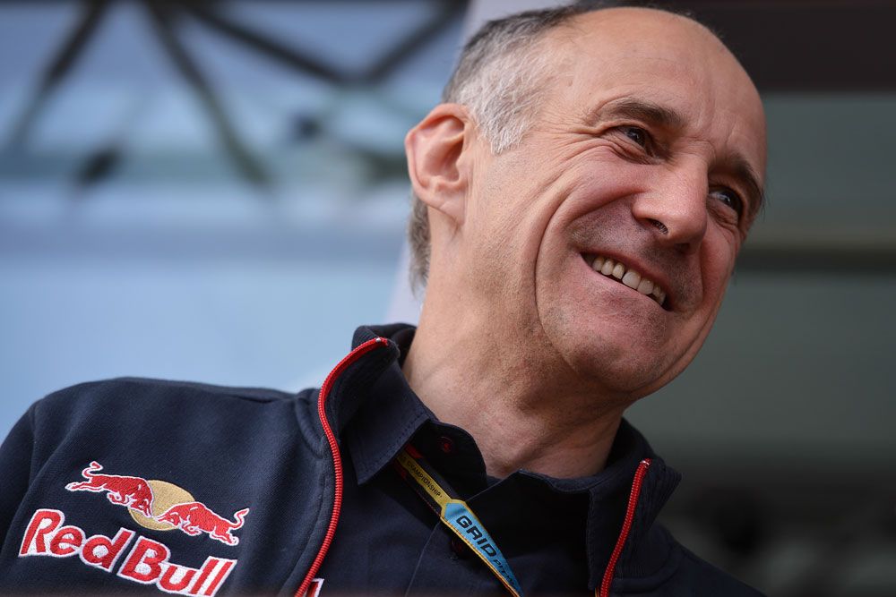 F1: Elválik a Red Bull és a Renault 17