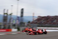 F1: Räikkönen megint alkoholt reklámoz 18