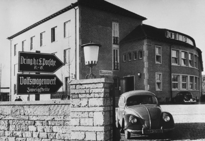 A Volkswagenwerk főépülete, 1938-ban.