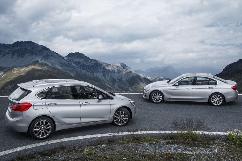 Új konnektoros hibridek a BMW-től 4