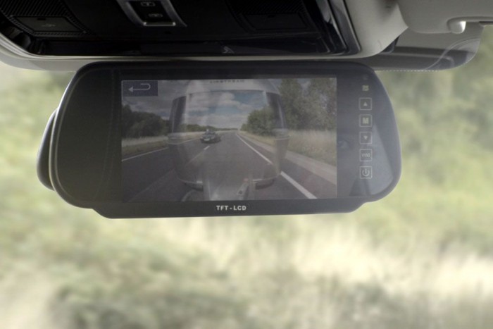 Kifejlesztették a “láthatatlan” utánfutót 6