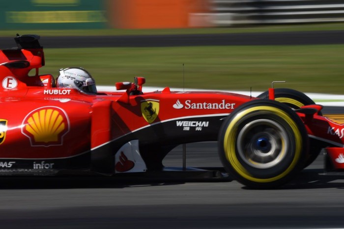 F1: Nedves pályán is Hamiltoné az elsőség 6 | Vezess F1: Nedves pályán is Hamiltoné az elsőség 6