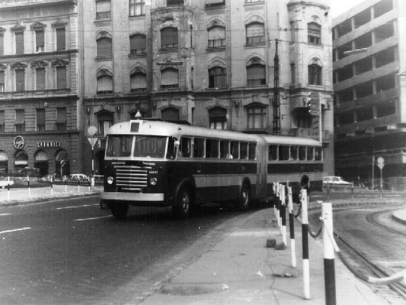 Így született meg a csuklós busz 1