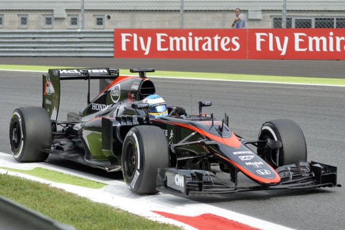 F1: Így szállt ki Alonso a versenyből – videó 1