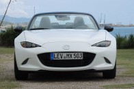 Mazda MX-5 – Minden, ami egy sportkocsitól kell 64