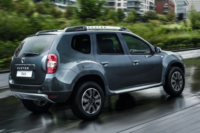 Luxusba megy át a Dacia 8