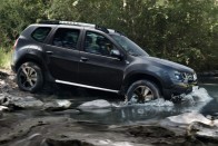 Luxusba megy át a Dacia 29