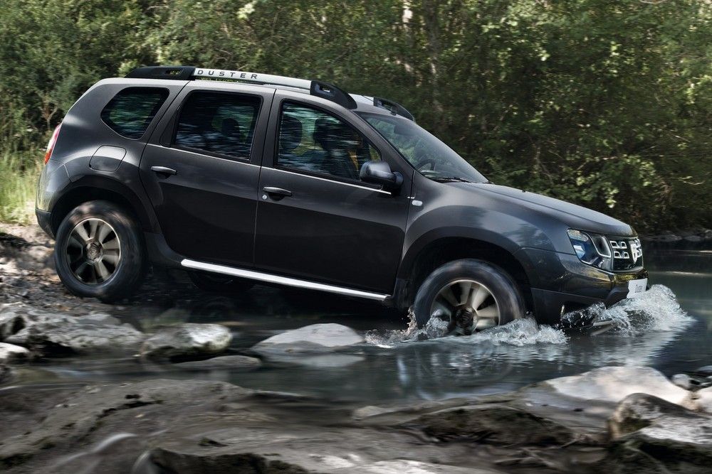 Luxusba megy át a Dacia 10