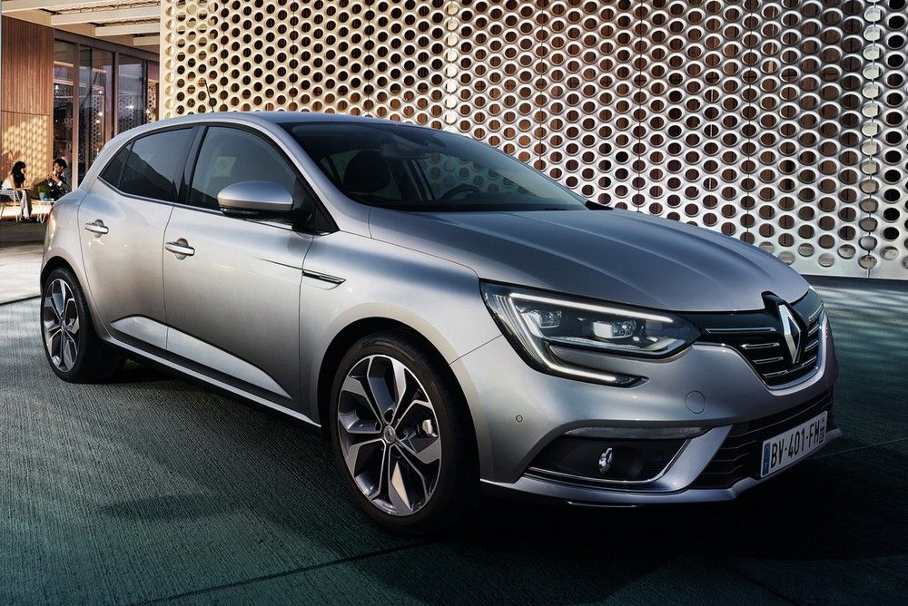 Hivatalosan is megérkezett a Renault Mégane 6