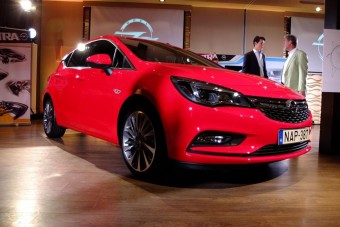 A világot megelőzve láttuk az új Opel Astrát