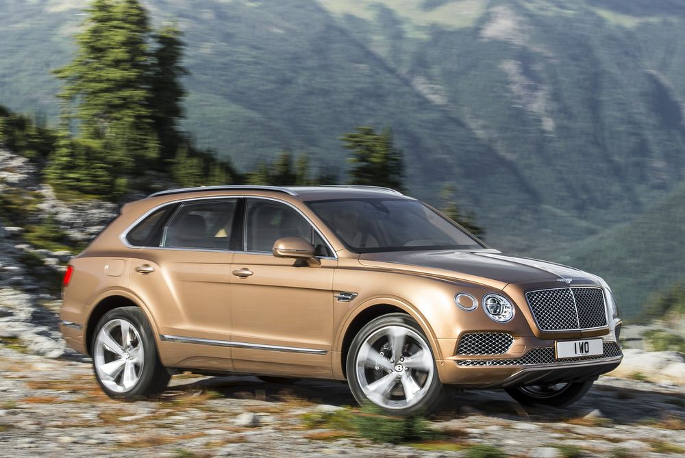 Bentley Bentayga: Normálisnak akar látszani 9