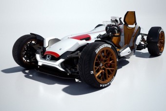 Így fejlesztenek autót motorkerékpár-mérnökök