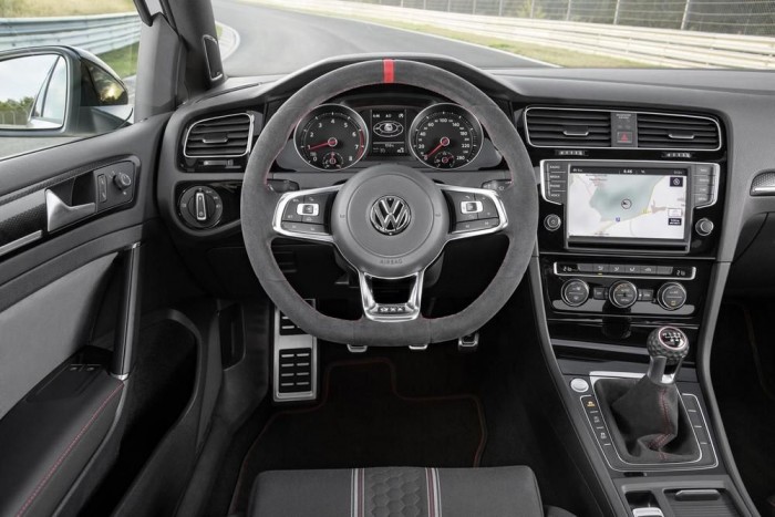 Szálkásított Golf GTI 6