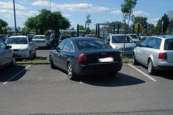 Top 10: autós gyökérség 3