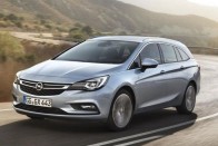 Íme, az új Opel Astra kombi! 22