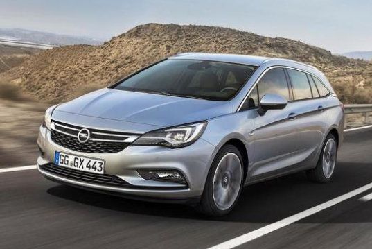 Íme, az új Opel Astra kombi! 9