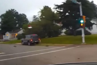 Saját vermébe esett bele a hisztis szőke sofőr