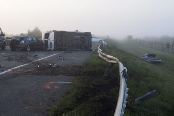 Úgy potyogtak az M5-ösön az autók, mint egy filmben