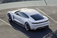 Tesla-verő villanyszörny a Porschétól 20