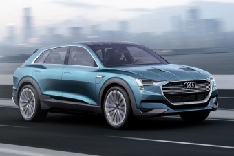 Árammal megy terepre az Audi
