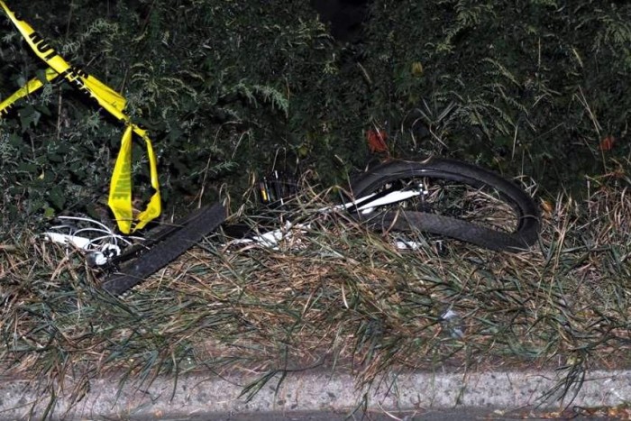 Bizarr: horgászcsónak gázolta el a kerékpárost 4