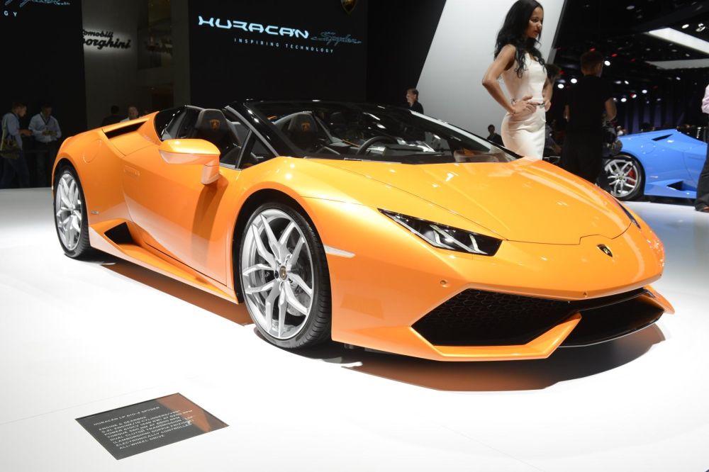 Nekivetkőzött a Lamborghini Huracán 16