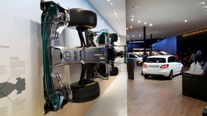 Akarod látni az F1-es vb-trófeát egészen közelről? 12