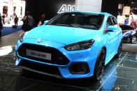 Frankfurtban újra körbeugráltuk a Ford Focus RS-t amelynek végre nyilvános a magyarországi ára