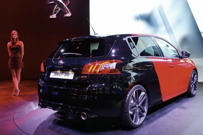 Sportosban, zöldben tolja a Peugeot 2 Sportosban, zöldben tolja a Peugeot 2