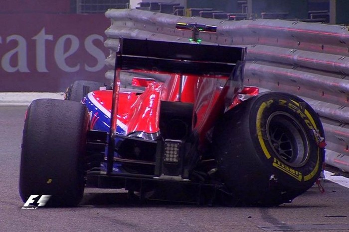 F1: Hamilton küszködött, az újonc falnak ment 7