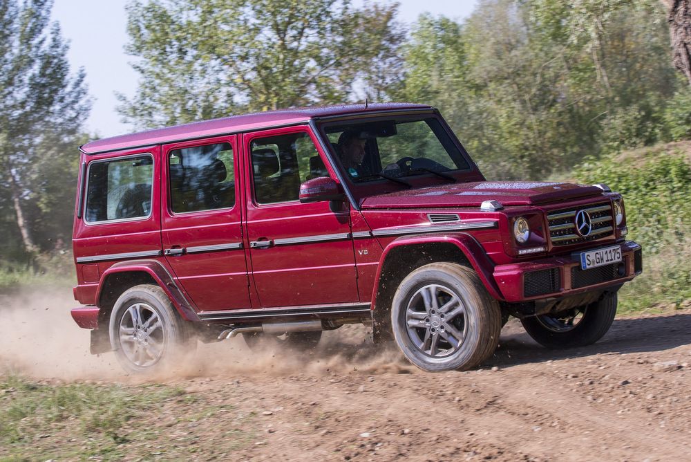 Sportmotort szereltek a Mercedes legendás terepjárójába 20