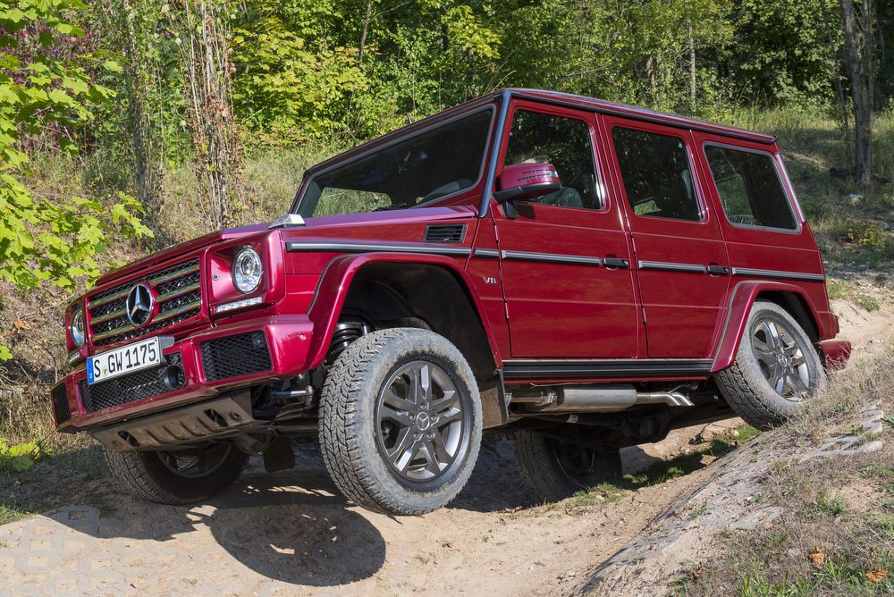 Sportmotort szereltek a Mercedes legendás terepjárójába 21