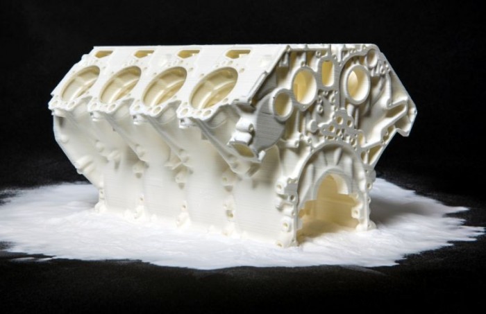 3D-s nyomtatóval készülnek a motorok