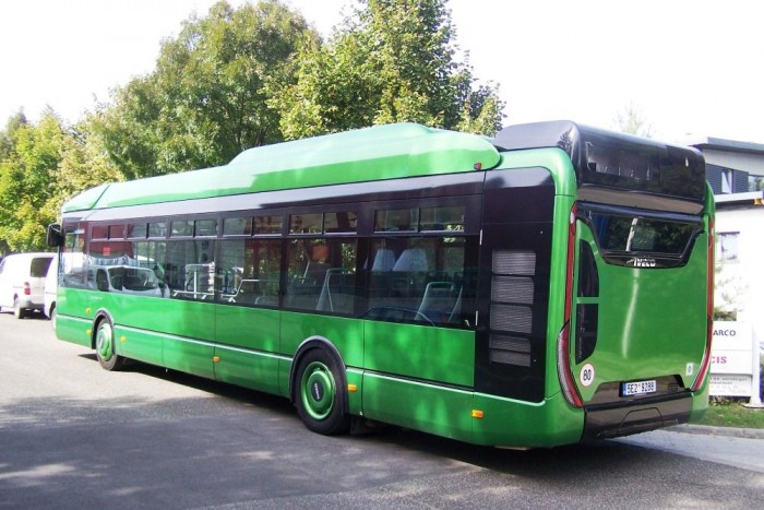 Gázos buszpremier az Andrássy úton 9 | Vezess A képre kattintva galéria nyílik!