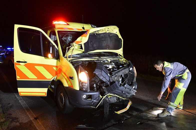 Szarvascsorda vonult át a vasvári rohamkocsi előtt, Szombathely és Balogunyom között.
